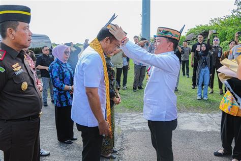 sambut